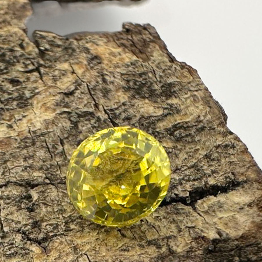 Сапфір - Жовтий